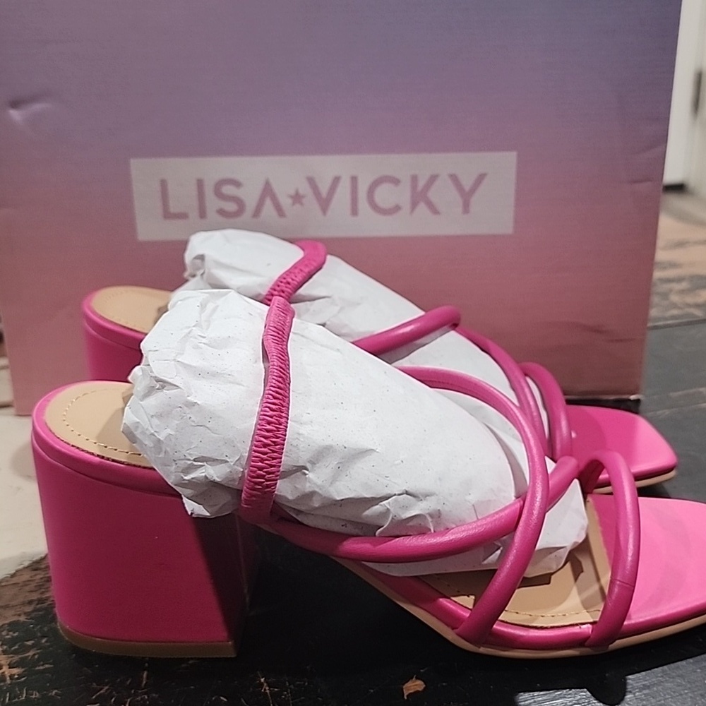Lisa Vicky Illume-V Rasberry Sheep 7m In a Beautiful Pink